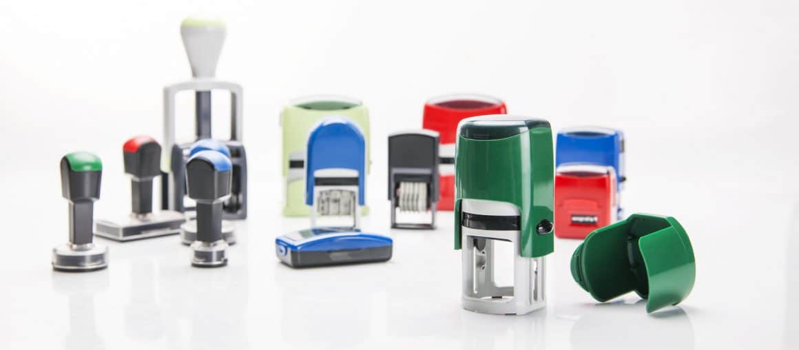 Personalizowane pieczątki firmowe – jak wyróżnić swoją markę?