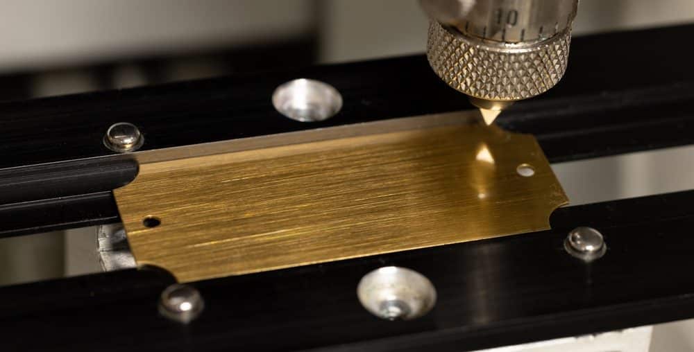 Jak wykorzystać grawerowanie laserowe w marketingu i reklamie?